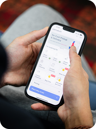 WashOn customer scheduling a laundry pickup on the app